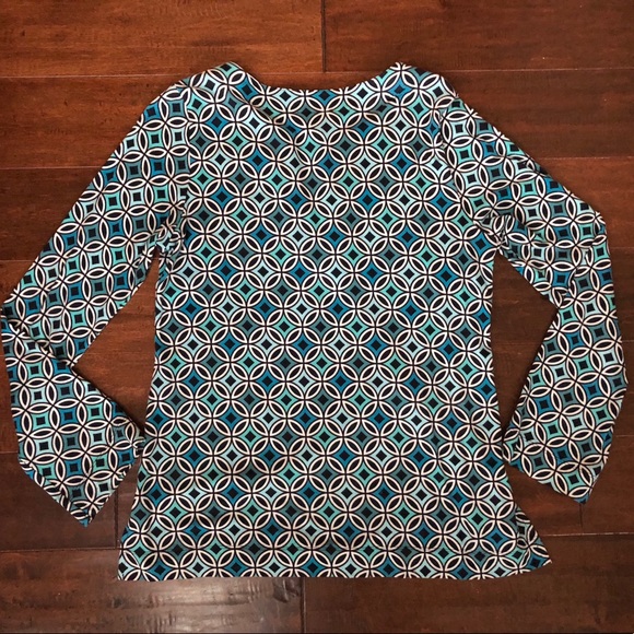 Ann Taylor LOFT shirt. It’s so beautiful & soft! - Picture 3 of 5